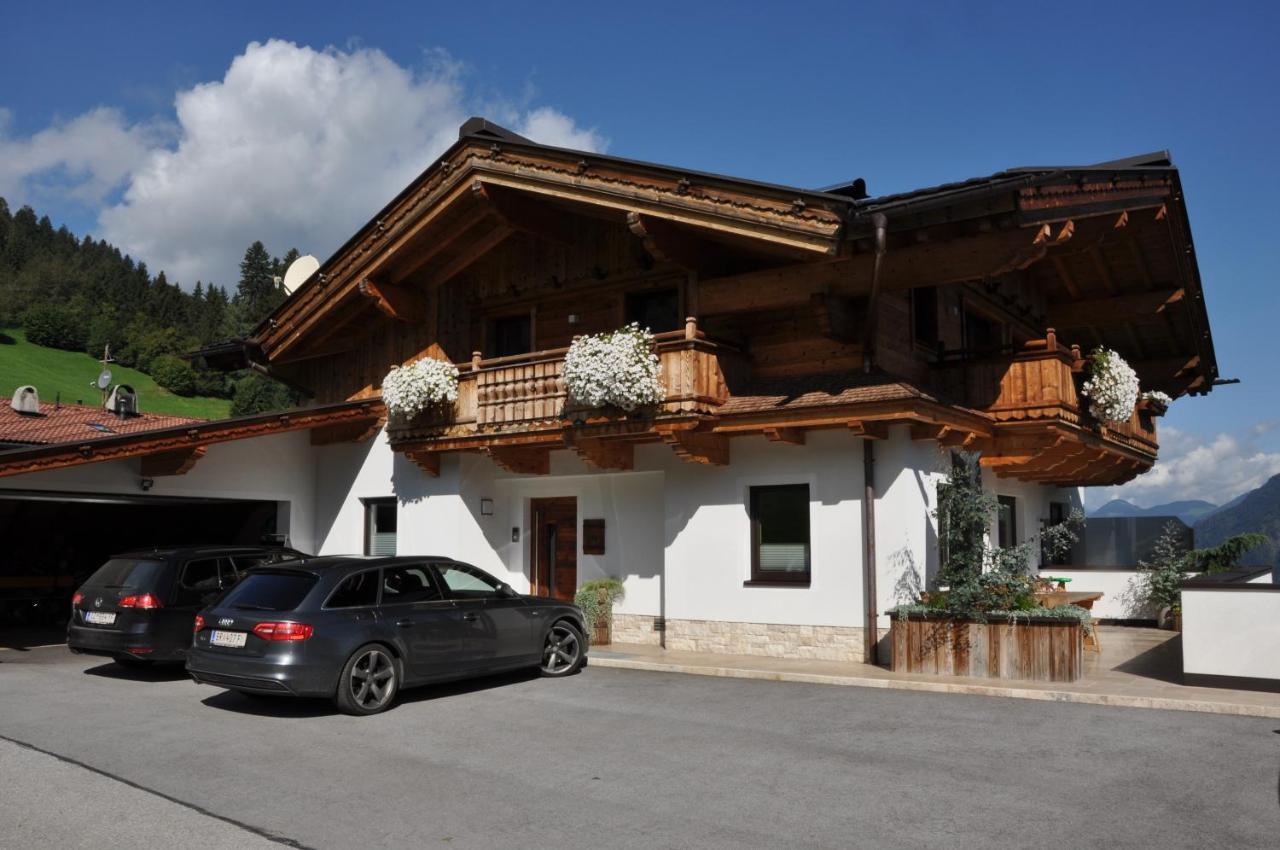 Ferienwohnung Christian Aschau Im Zillertal ภายนอก รูปภาพ